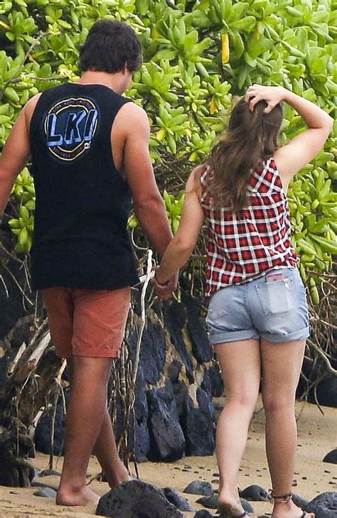 bindi irwin sexy|Bindi Irwin Bikini’d Up In Hawaii With Boyfriend